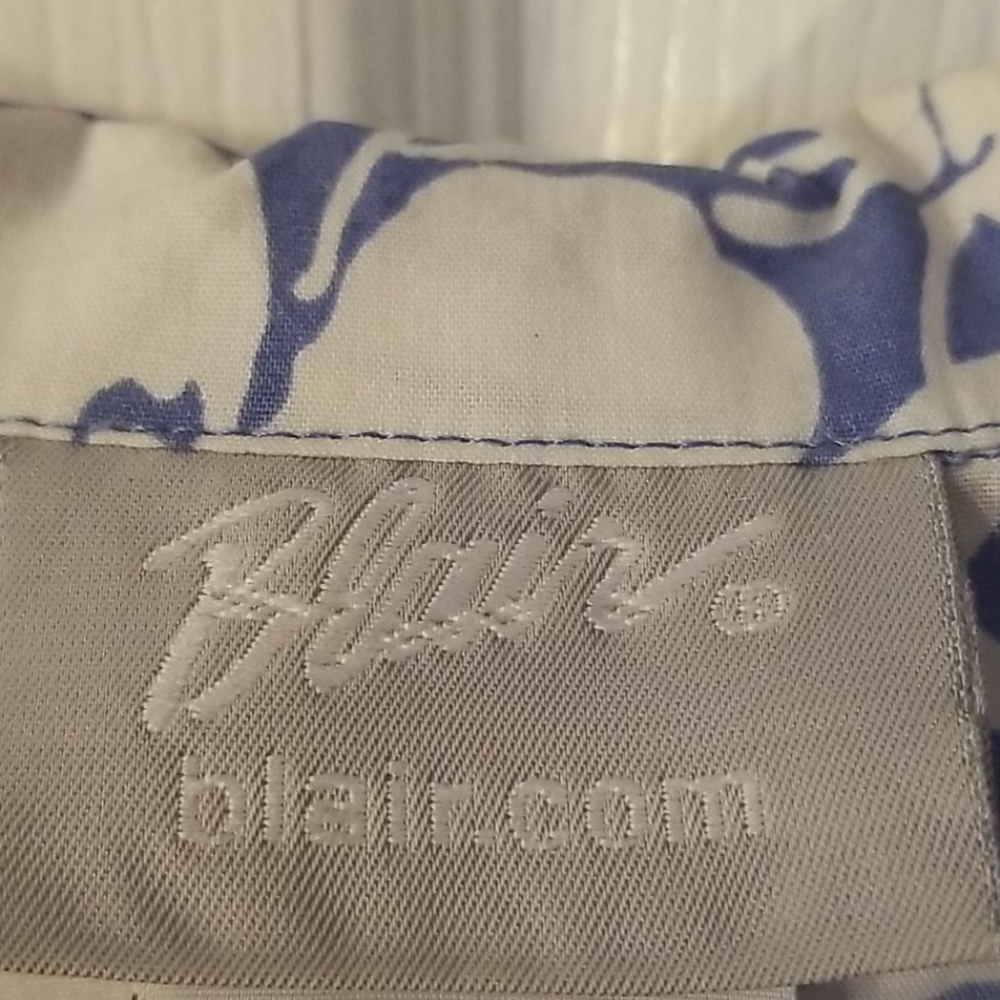Button Down blouse - Picture 3 of 4